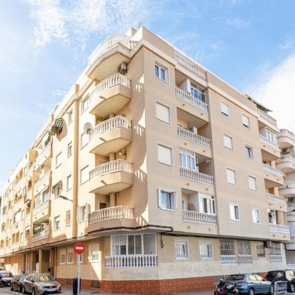 R,102.260€, REF:72712, 1H,1F.39m2, TB