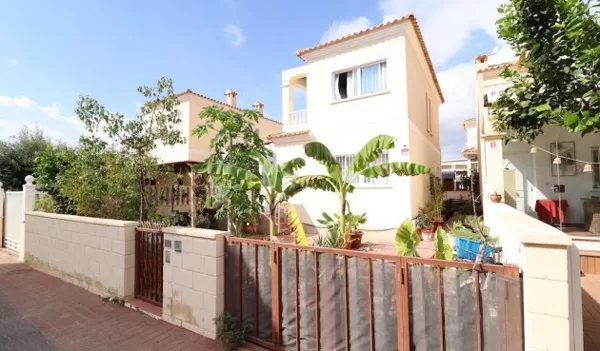 R, H2, F1, 100/200m2, OHC - Cabo Roig, 200.000 EUR, Ref. BO-91914