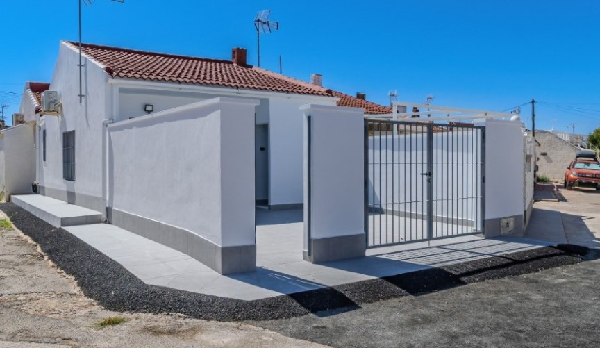 resale-bungalow-torrevieja-costa-blanca_338149_lg.jpg